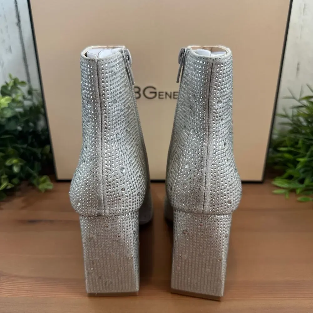 BCBGeneration Briel 2 Sparkle‎ Silver Heeled Bootie Boots Size 5.5